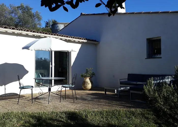 Bed & Breakfast Dans La Cypra